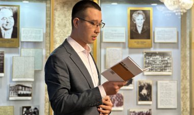 Қарағандылық инженер ақынның Павлодар жайлы жыр жинағы таныстырылды