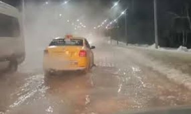 В Павлодаре затопило часть улицы