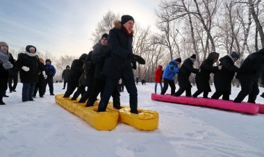 Заводчане на день сменили рабочие костюмы на лыжные