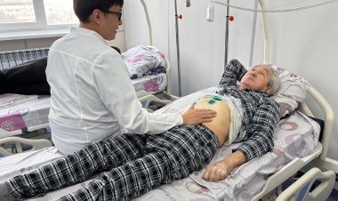 Павлодарда зейнеткердің  өт жолдарынан 60-қа жуық тас алынды