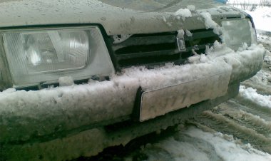 В Павлодаре наказали водителей за грязные знаки на авто