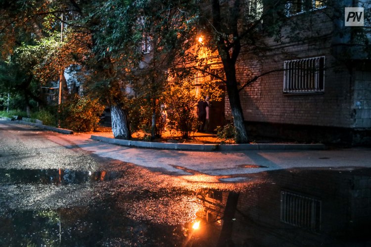 Павлодар әкімі тікелей эфирде жылу, жол және абаттандыру туралы есеп берді