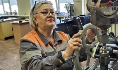 Шопан болдым: Павлодарлық 3-ЖЭО-ның жұмысшы әйелдері қандай жетістікке жетті?