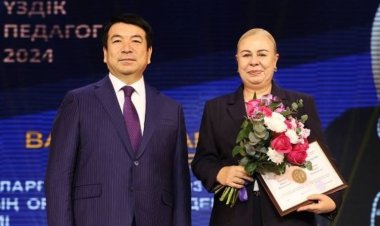 Екібастұзда 30-дан астам әйел-ұстаз марапатталды