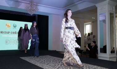 Павлодарда ұмыт болған оюлар мен заманауи киімдер үйлесімі көрсетілді