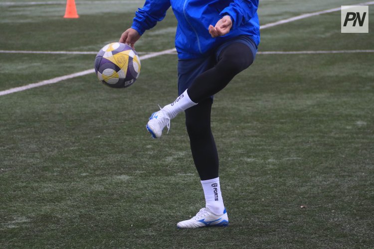 Анасы ұлын саунада буландырады (Орыс порно)