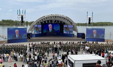 Мыңдаған павлодарлықтар туған әскерге деген мақтаныш сезіміне бөленді