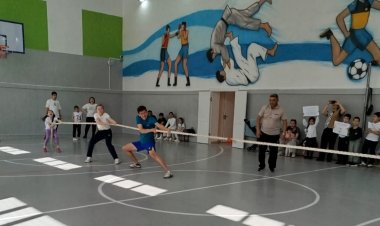 В Павлодарской школе первоклашки отметили День семьи