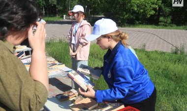 Павлодарлықтар кітаптар мен үй өсімдіктерімен алмасты