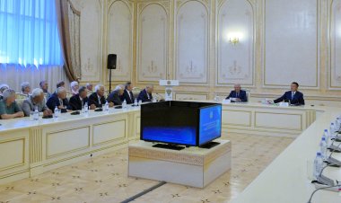 Әлеуметтік қолдау, медицина және патриотизм: Асайын Байханов ардагерлермен кездесті