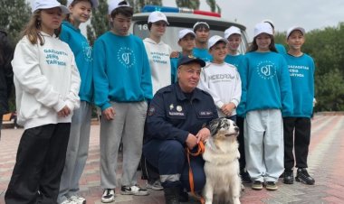 В Экибастузе спасатели учили школьников безопасности