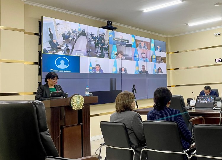 Павлодар облысында туыстарын жұмысқа алған мемлекеттік қызметшілер сөгіс алуы мүмкін