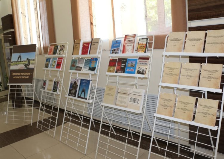 Павлодарда саяси қуғын-сүргін және аштық жылдары туралы кітап көрмелері қойылды