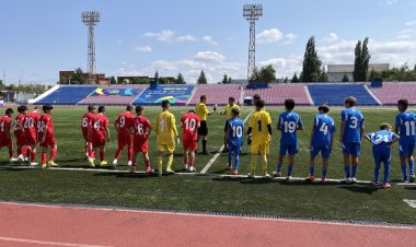 В Павлодаре стартовал футбольный чемпионат страны среди юношей