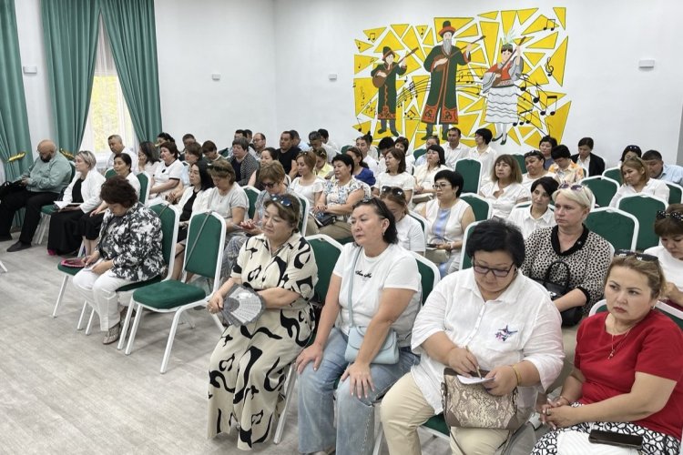 Павлодар мектеп директорларына құқықтық сауат ашу сабағы берілді