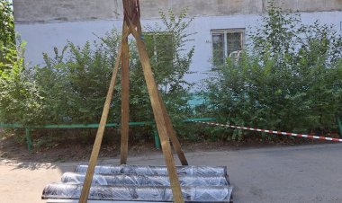 Ақсулықтар кран мұнарасы құлаған үйдің сапасына шағымданды