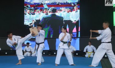 Концерты на «Ertis Promenade» разбавили боевым искусством