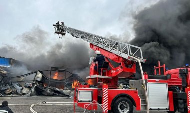 Павлодарда жалынды өрт сүт кәсіпорнының қоймасын шарпыды