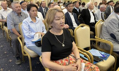 Павлодарда Мұхтар Әуезовті тірі кезінде жоқтаған ұлы ақын еске алынды