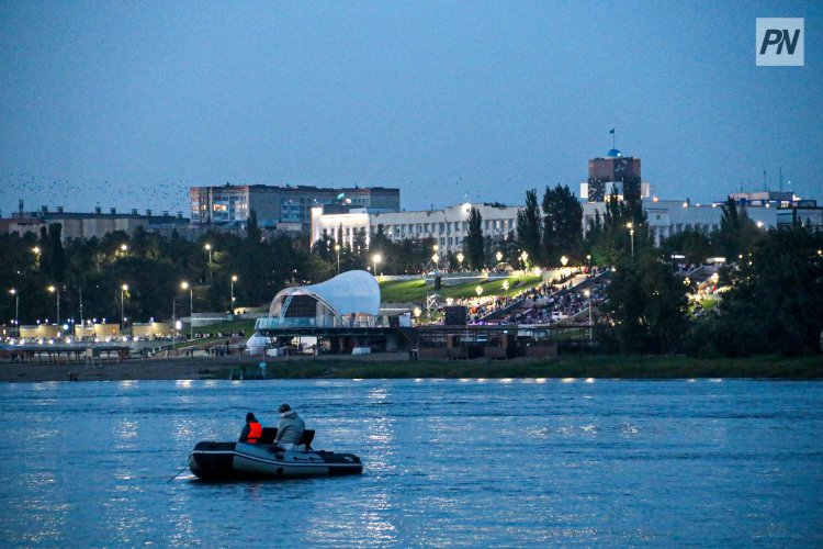 Когда   свяжут два берега павлодарской набережной