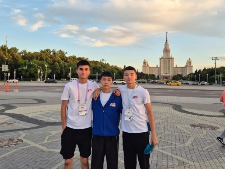 Павлодарлық оқушылар Ресей мен Беларусьтің қаһарман қалаларын аралады