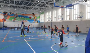 Садақ ату, футбол: павлодарлық мектептегі балалардың бос уақыты қалай өтуде?