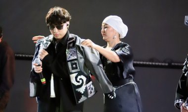 Павлодарлық этнодизайнер Kalifarniya-ға құрақтан тігілген күртешені екінші рет сыйлады