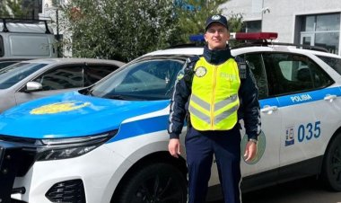 Төрт тілді жетік меңгерген павлодарлық полицей қала қонақтарын таңдандыруда