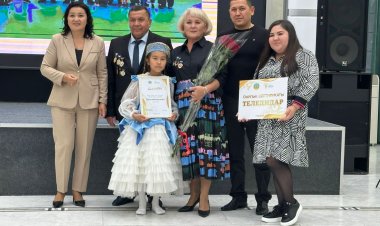 Көмір өндіруші екібастұздық жанұя облыстың үлгілі отбасылар көшін бастады