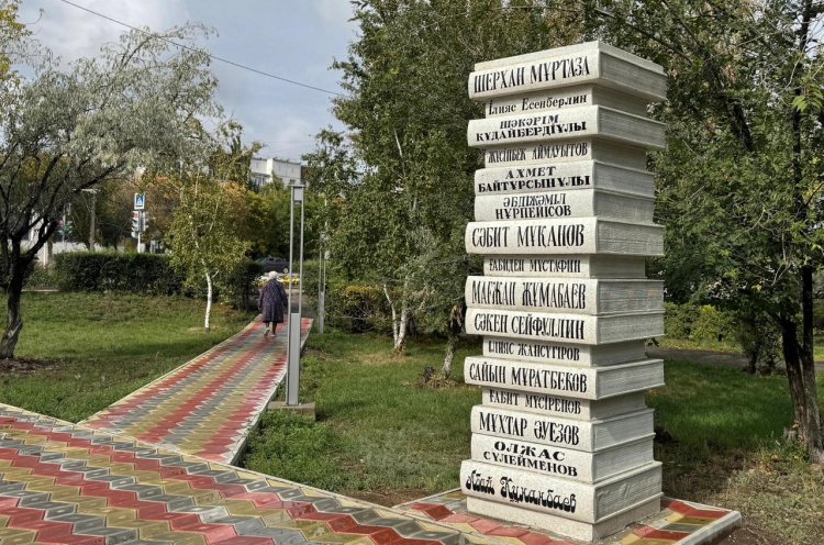 Павлодар облысында кітап сквері демалыс пен өнерді бір жерде біріктірді