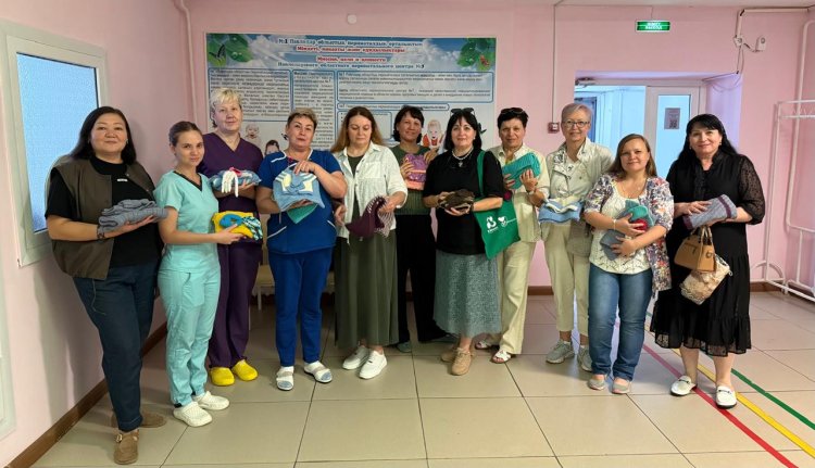 Павлодардағы мейірімнің мекені сәбилерге тоқыма киім тігумен 10 жыл айналысуда