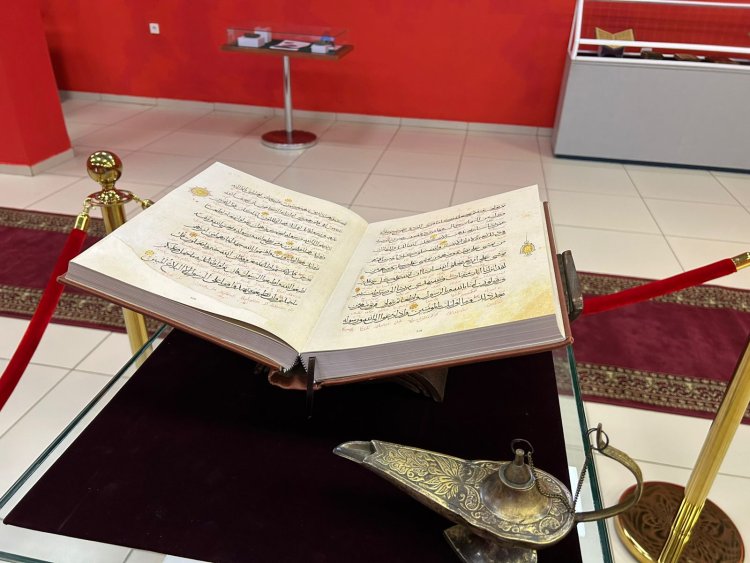 Павлодарда Қарахан дәуіріндегі түркі тіліне аударылған Құран кітабы таныстырылды