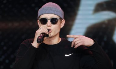 Павлодарлық слесарь рэп пен лириканы үйлестіріп ән орындауда