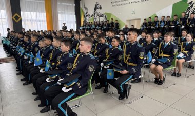 Халық қаһарманы Павлодар кадеттеріне патриоттық кеңес айтты