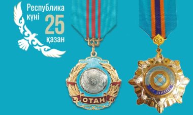 Выдающихся жителей Павлодарской области наградили к празднику