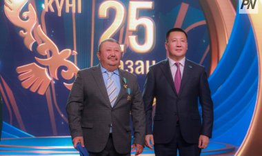 Павлодар облысында Республика күніне орай үздік азаматтар марапатталды