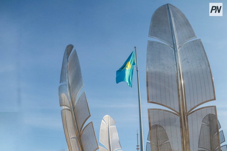 В Павлодаре состоялось торжественное поднятие Флага в День Республики