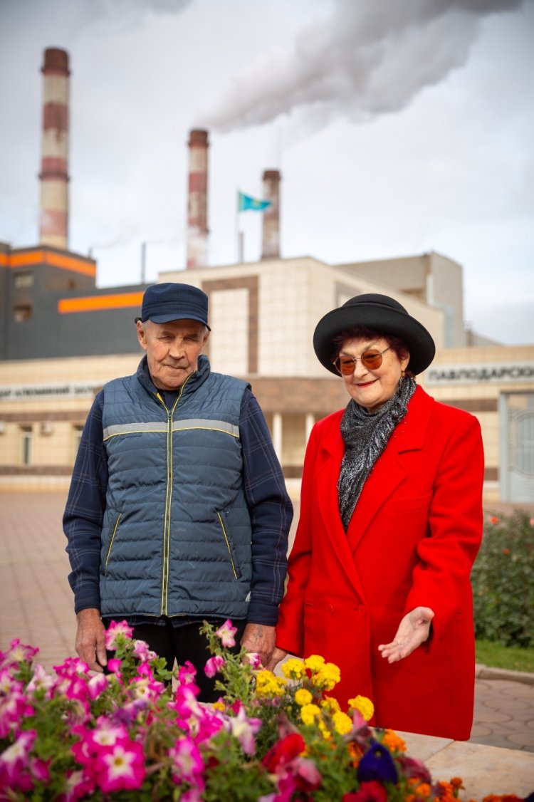 Павлодар алюминий зауытының ардагерлері алтын тойын қарсы алды