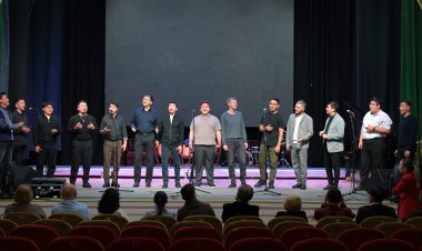 Асайын Байханов Иса Байзақов атындағы филармонияның жұмысымен танысты