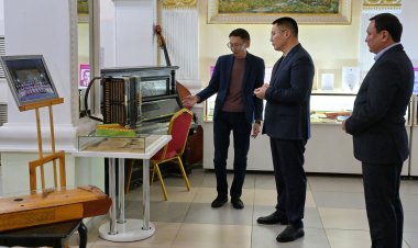 Асаин Байханов посетил павлодарскую филармонию