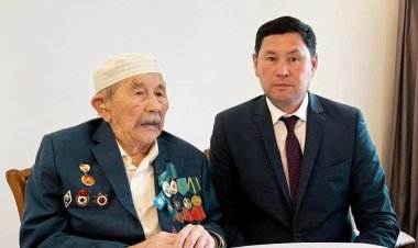 В Баянауле поздравили столетнего ветерана