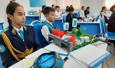 Ғылымға алғашқы қадам: Павлодарда жүздеген оқушы өз жобасын таныстыруда