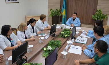 Асаин Байханов посетил Павлодарский областной кардиологический центр