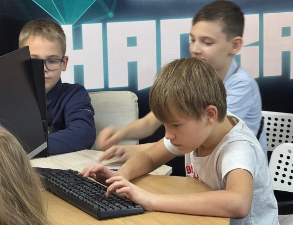 Юные программисты Павлодара сразились в первом школьном хакатоне