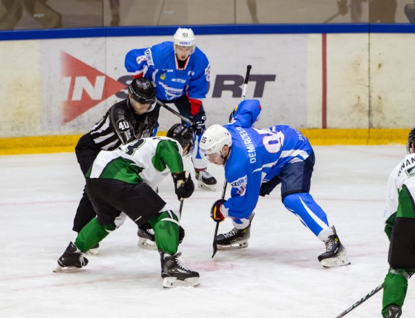 Холодный приём дома: «Иртыш» пропустил десять шайб от «Бейбарыса»