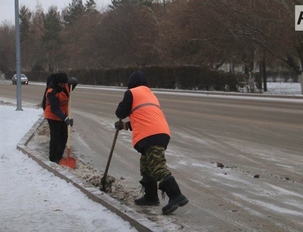 Павлодарда су басу қаупі бар учаскелер тазартылуда