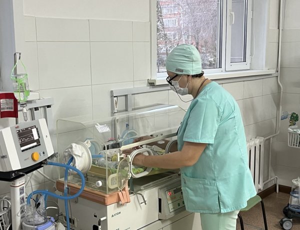 Павлодарда жаңа туған нәрестелердің тамақтану мәселесі көтерілді