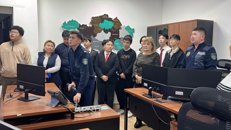 В Павлодаре музей полиции стал площадкой для встречи ветеранов и школьников