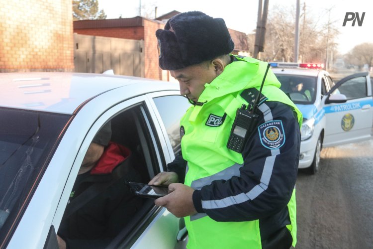 Павлодарских водителей привлекли к ответственности за грубые нарушения ПДД