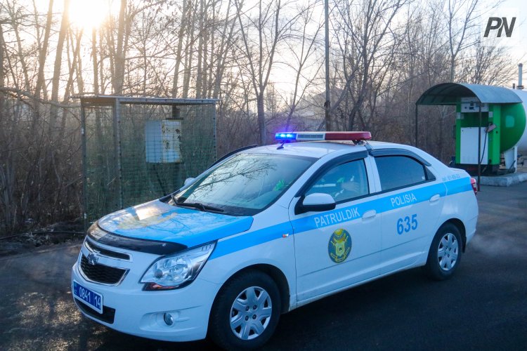 Четверо бездомных согласились на предложение патруля пожить в кризисном центре